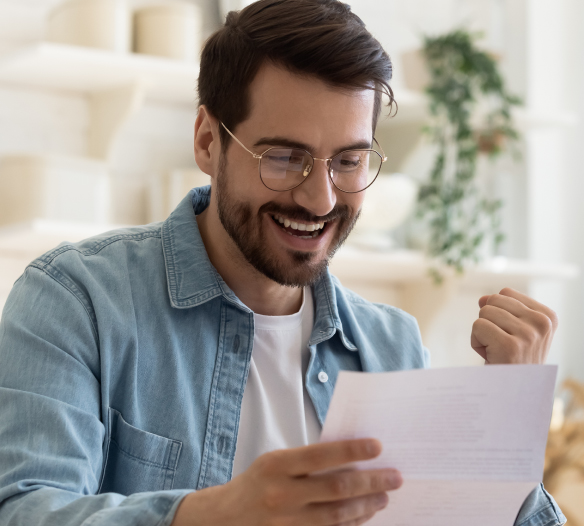 Obtén 3 certificaciones modulares y 6 de empleabilidad desde el primer ciclo.