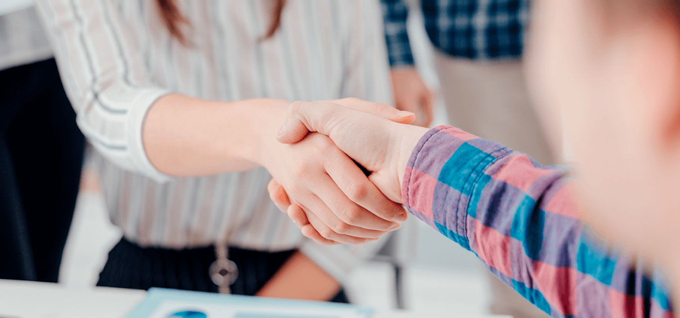 En Cibertec puedes estudiar las carreras técnicas mejor pagadas del mercado laboral y alcanzar todos tus éxitos.