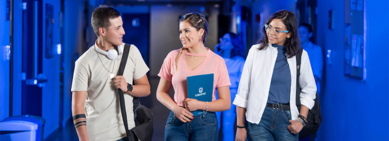 En Cibertec puedes estudiar las carreras técnicas mejor pagadas del mercado laboral y alcanzar todos tus éxitos.